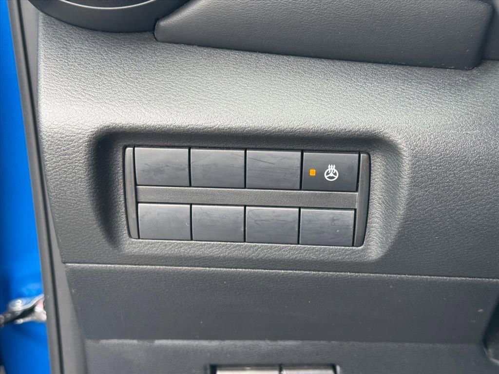 Certified 2023 Nissan Kicks SR w/ SR Premium Package image 15