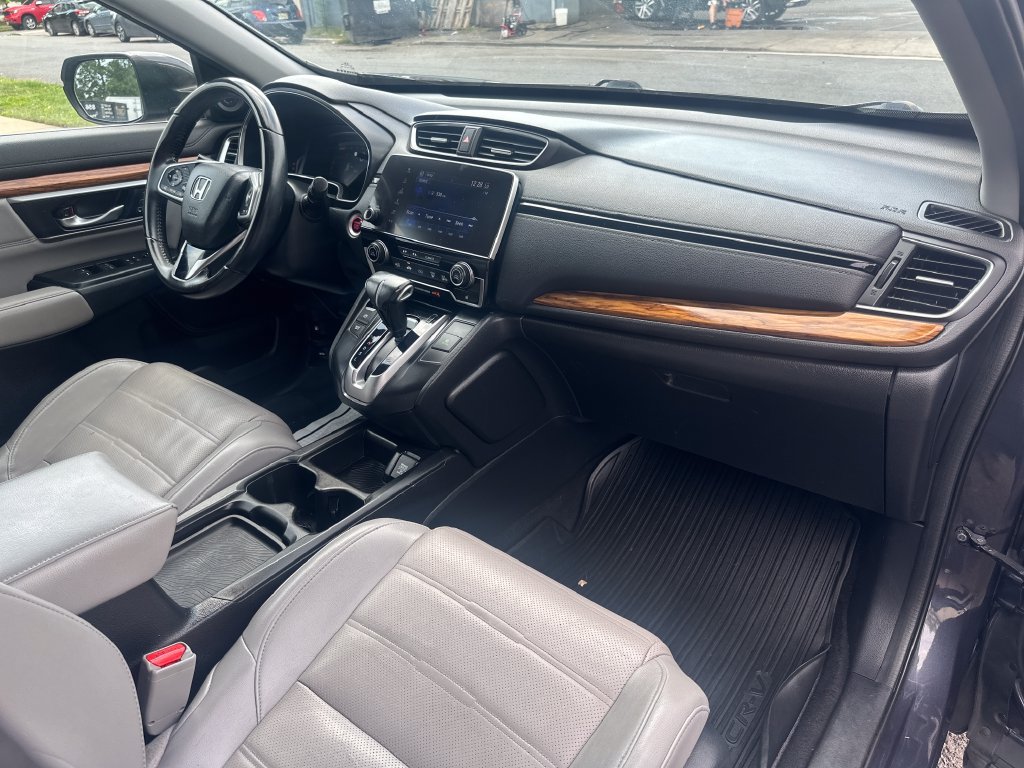 Used 2018 Honda CR-V Touring image 22