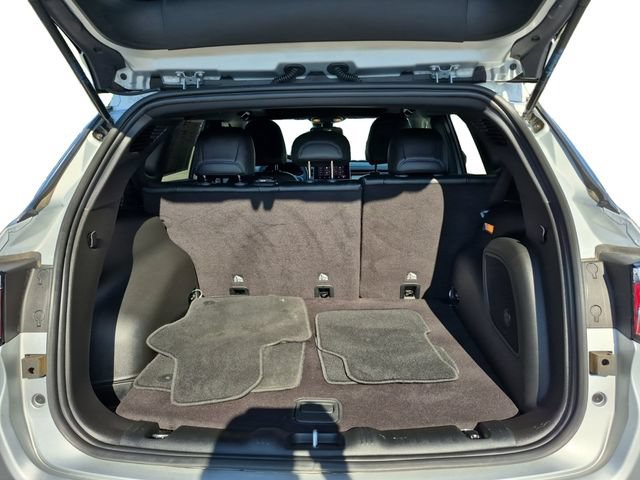 Used 2024 Jeep Compass Latitude w/ Sun and Sound Group AWD/4WD image 19