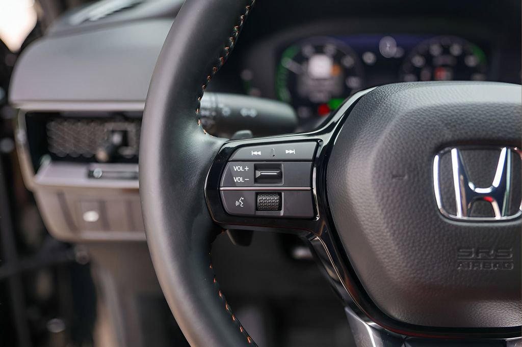 Used 2026 Honda CR-V Sport Touring image 14