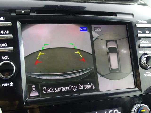 Used 2020 Nissan Murano Platinum w/ Cargo Package image 9