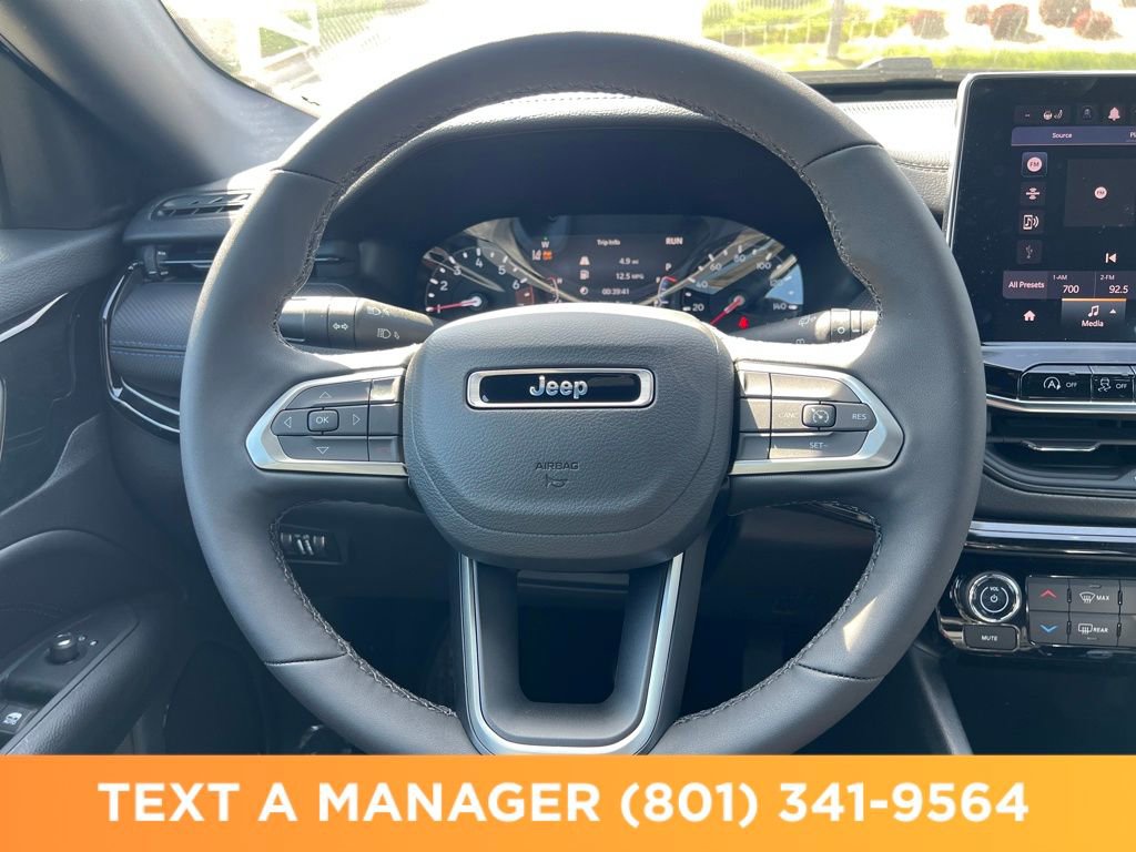 New 2026 Jeep Compass Latitude image 14