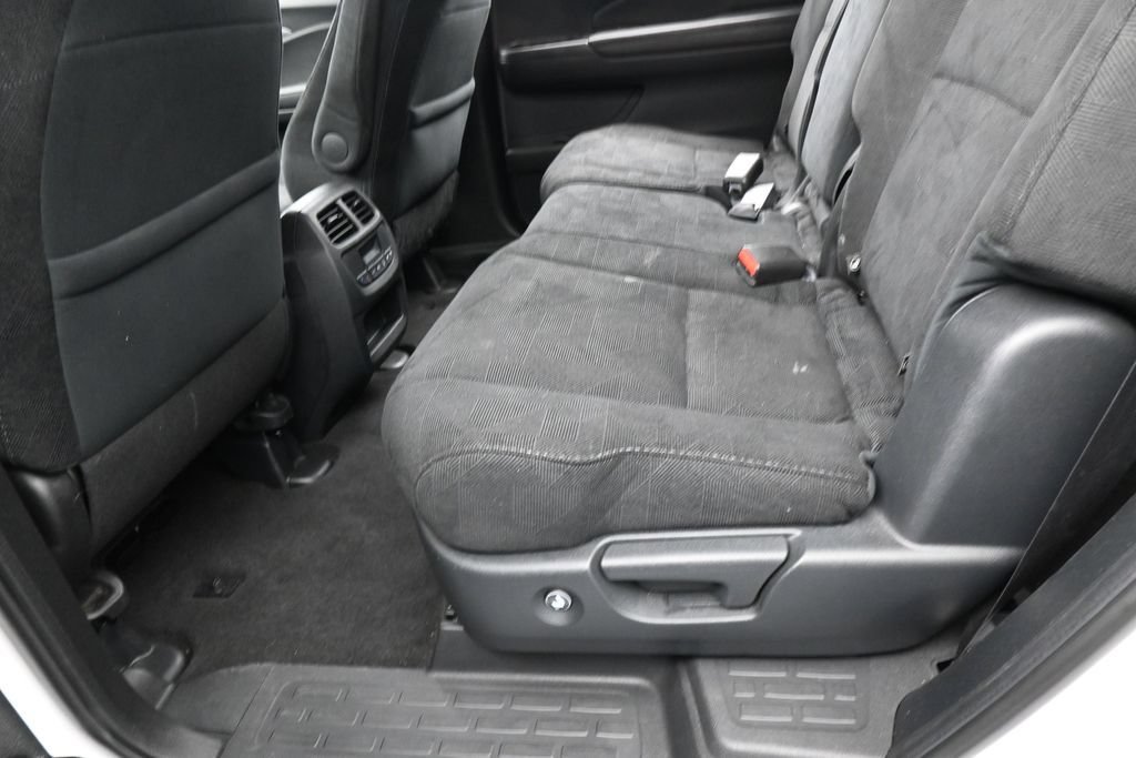 Used 2022 Honda Pilot Sport image 33