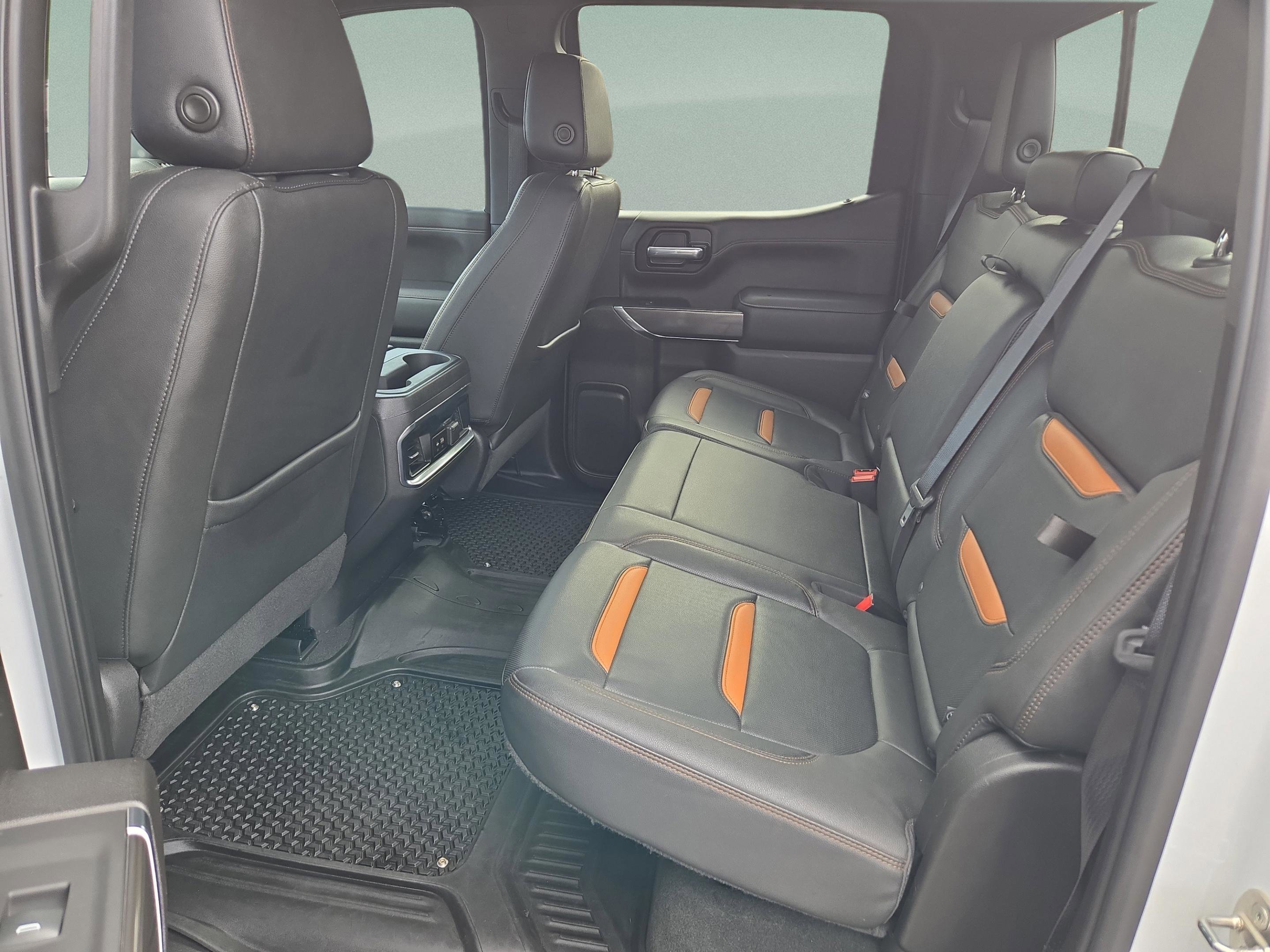 Used 2022 GMC Sierra 1500 AT4 w/ AT4 Premium Package image 10