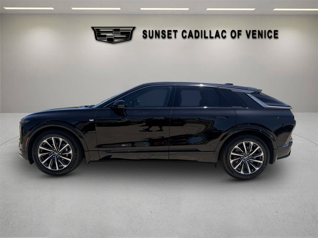 Certified 2024 Cadillac Lyriq Sport AWD/4WD image 6