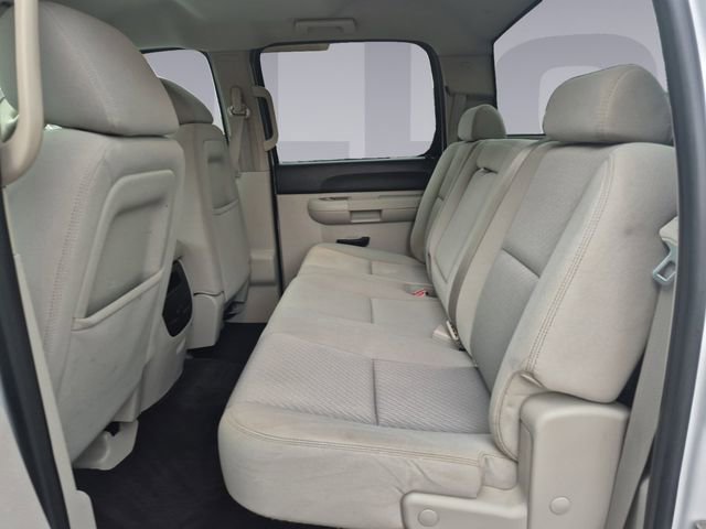 Used 2011 Chevrolet Silverado 3500 LT w/ Interior Plus Package AWD/4WD image 16