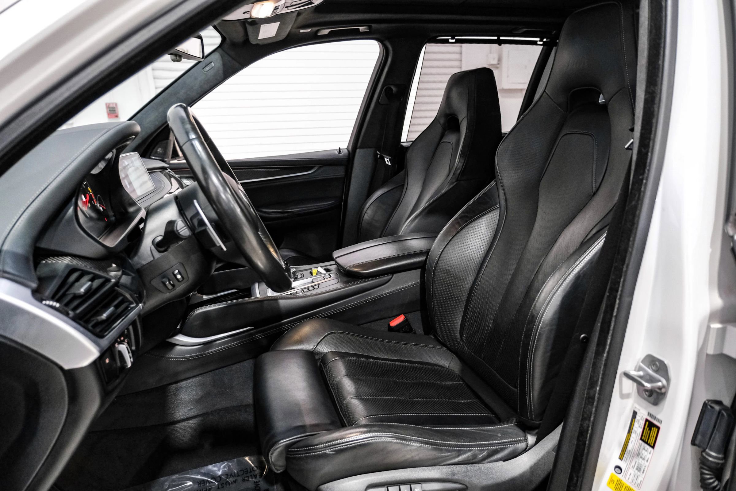 Used 2018 BMW X5 M image 30