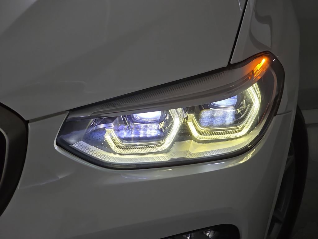 Used 2018 BMW X3 M40i w/ Premium Package image 33