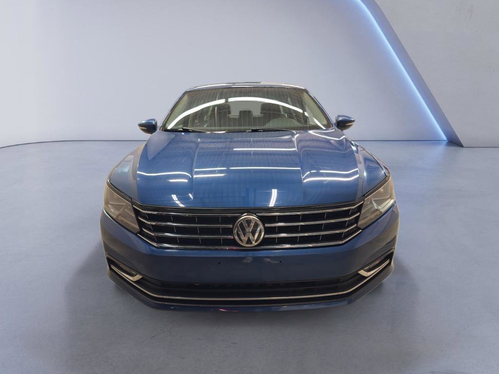 Used 2016 Volkswagen Passat 1.8T SE image 2