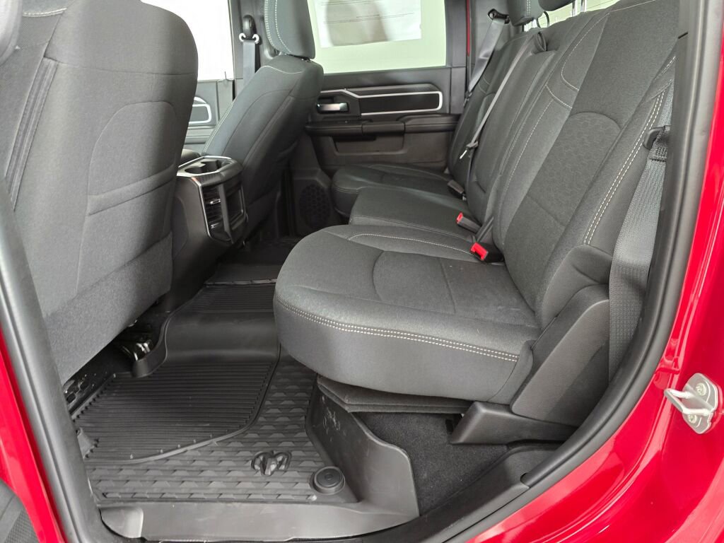 New 2026 RAM 3500 Big Horn AWD/4WD image 24