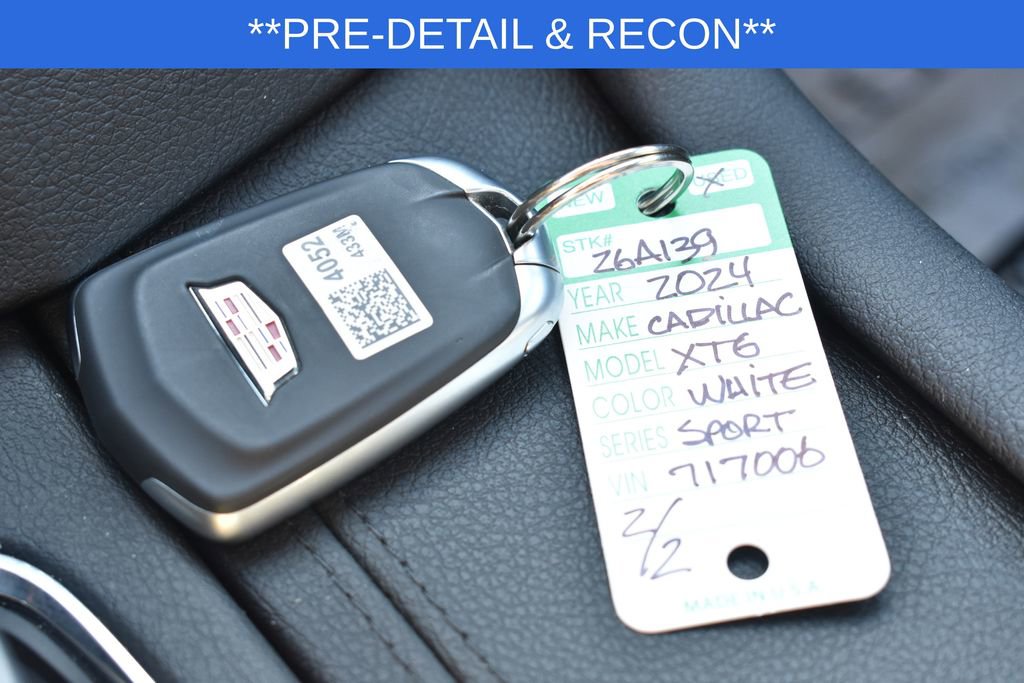 Used 2024 Cadillac XT6 Sport w/ LPO, Floor Liner Package AWD/4WD image 18