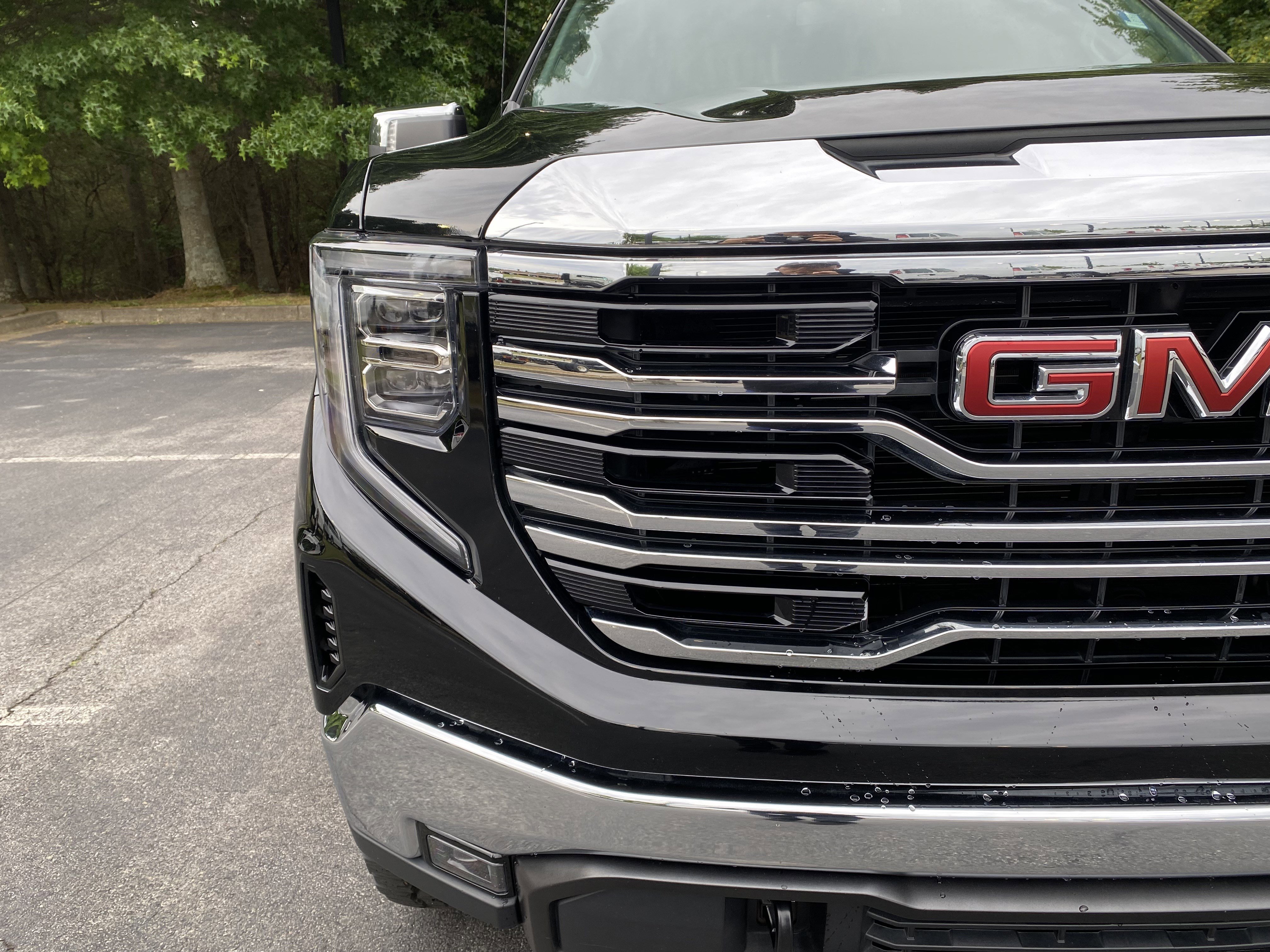 Used 2024 GMC Sierra 1500 SLT AWD/4WD image 15