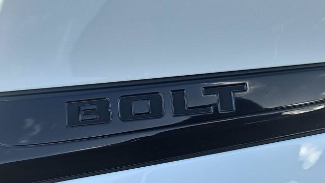 New 2027 Chevrolet Bolt LT w/ Comfort Package FWD image 31
