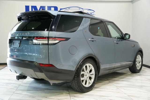 Used 2018 Land Rover Discovery SE AWD/4WD image 7