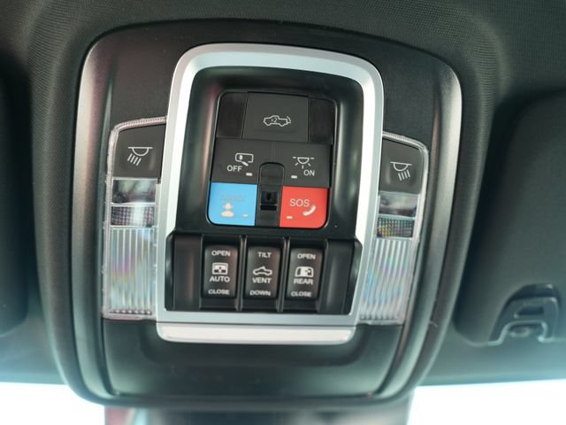 New 2026 RAM 3500 Laramie AWD/4WD image 36