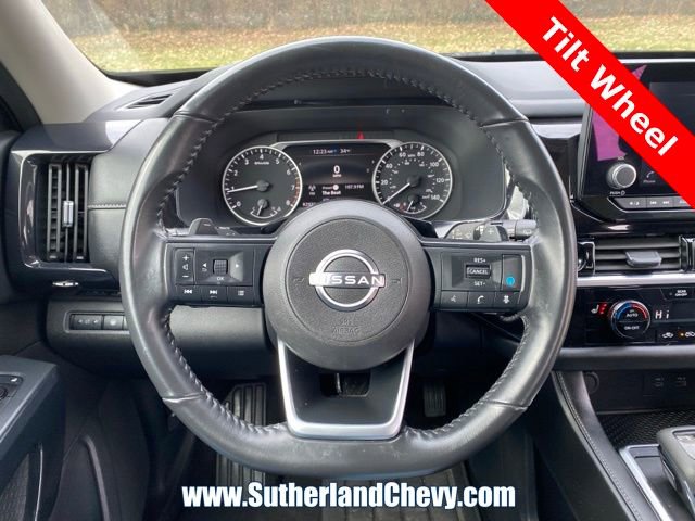 Used 2024 Nissan Pathfinder SV image 20