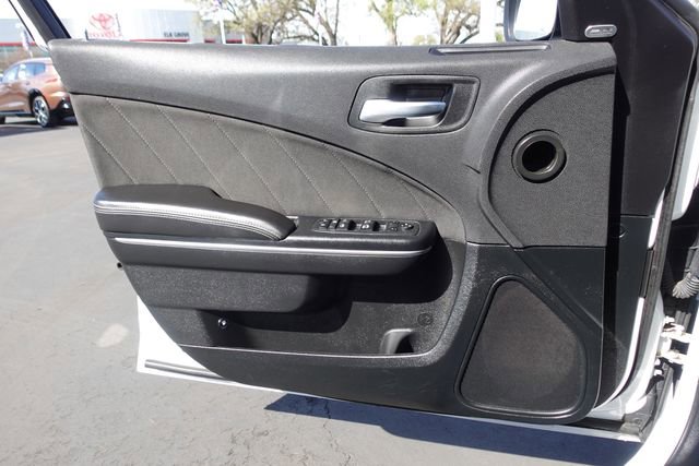 Used 2018 Dodge Charger SXT Plus image 23