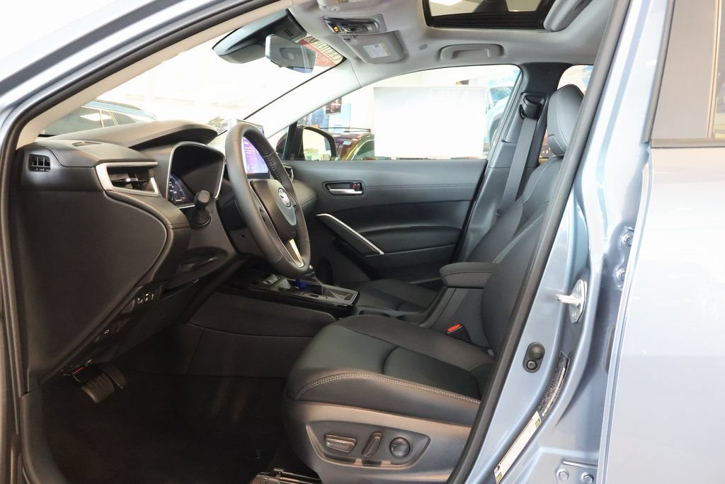 Used 2026 Toyota Corolla Cross XLE w/ Convenience Package AWD/4WD image 10