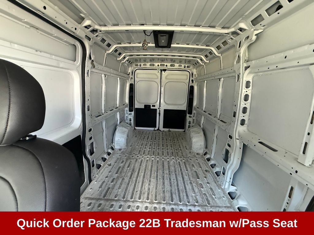 Used 2025 RAM ProMaster 2500 w/ Convenience Group FWD image 18