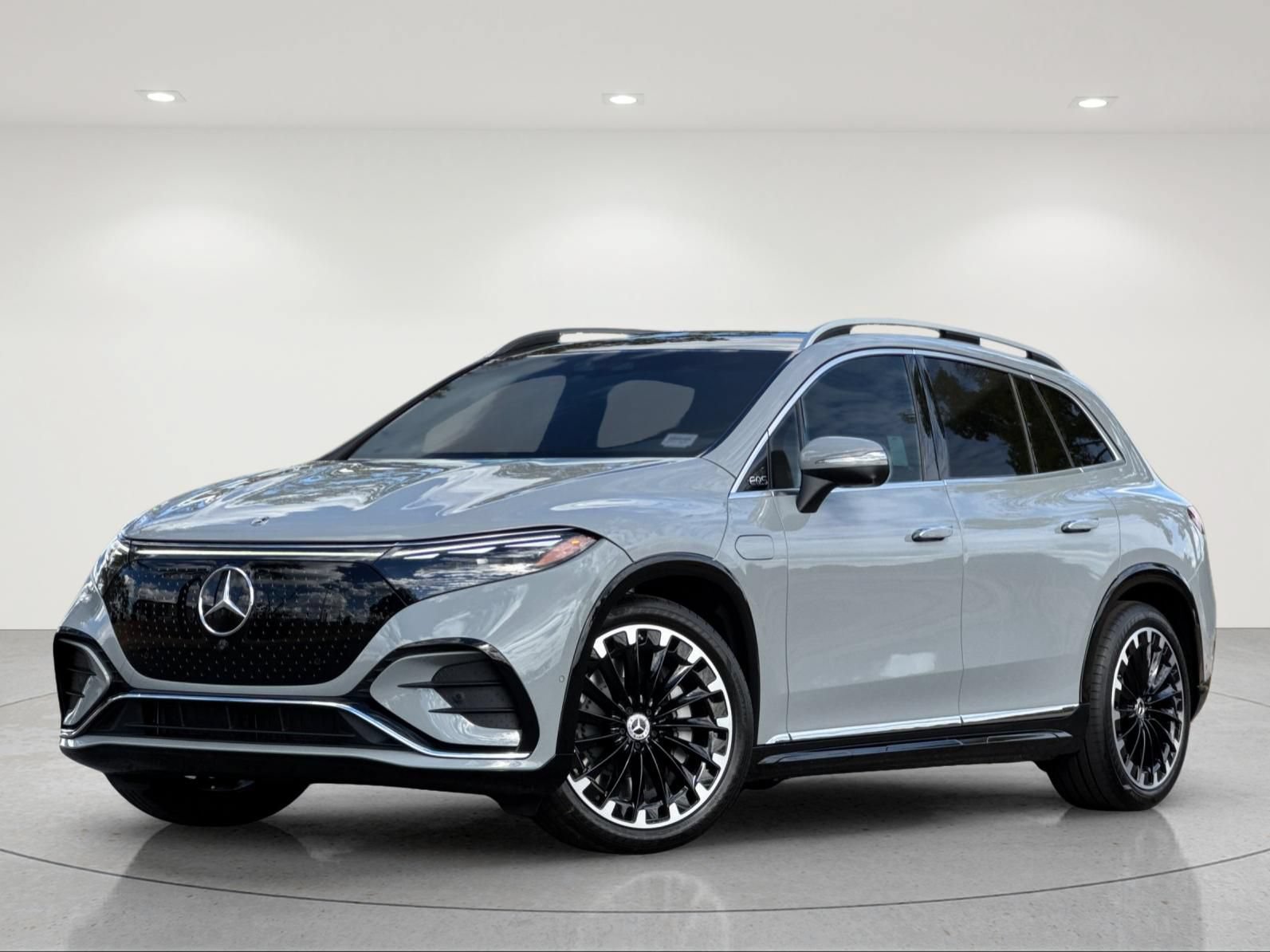 New 2026 Mercedes-Benz EQS 550 4MATIC SUV image 2