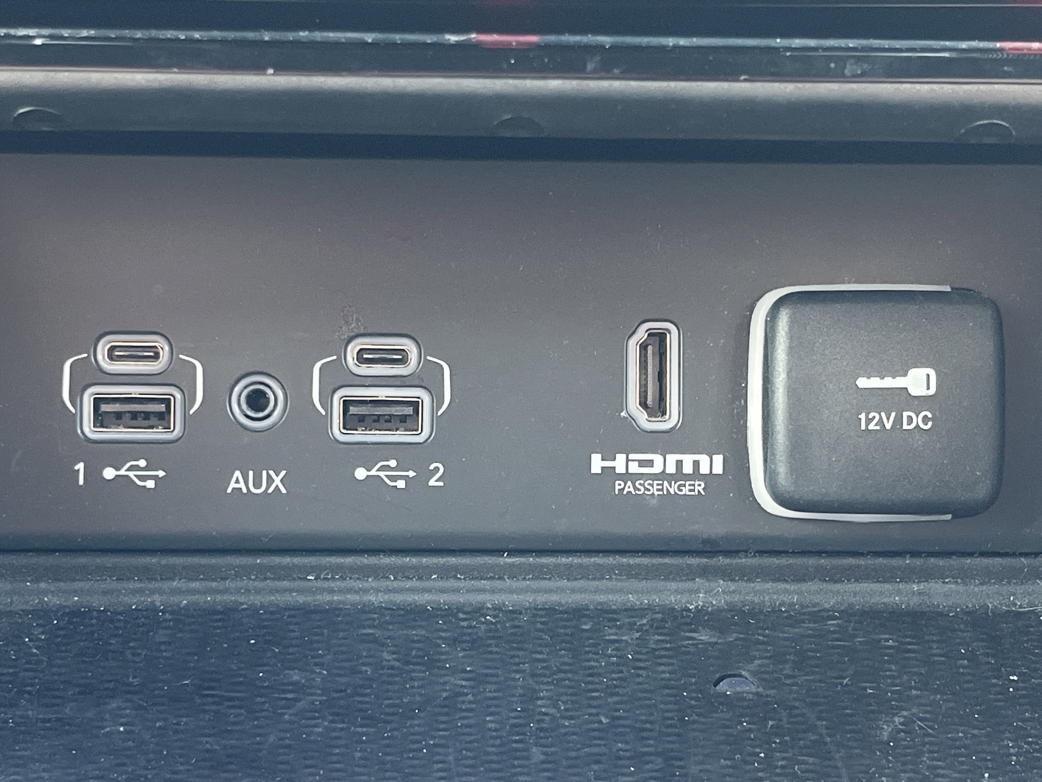 Used 2024 Jeep Grand Cherokee Summit AWD/4WD image 6