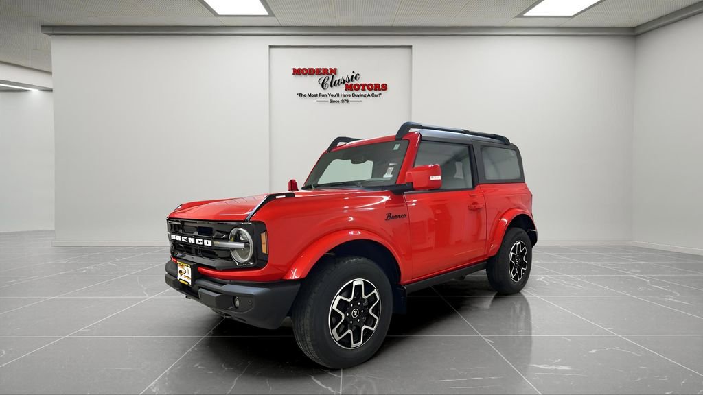 Used 2023 Ford Bronco Outer Banks image 3