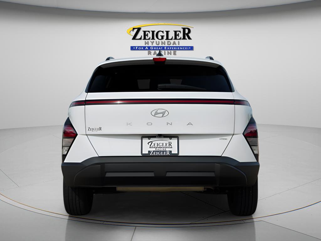 Certified 2024 Hyundai Kona SEL AWD/4WD image 6