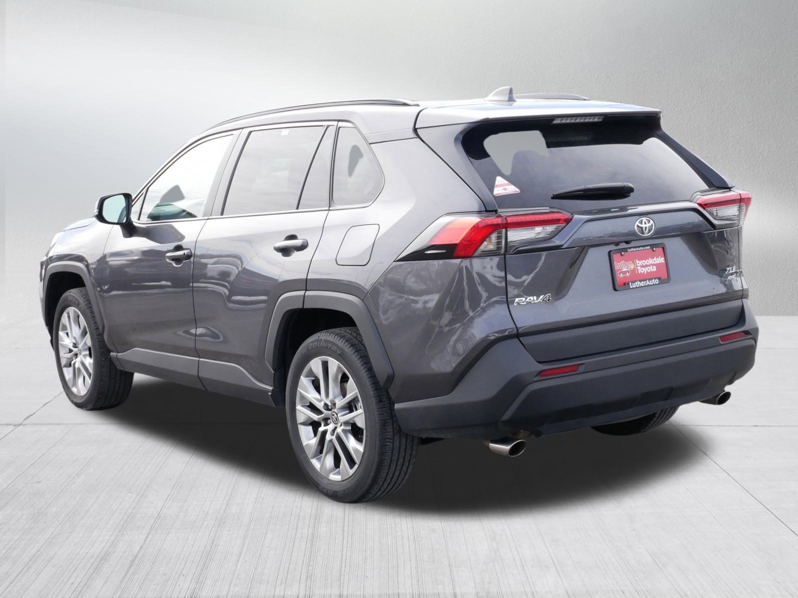 Certified 2025 Toyota RAV4 XLE Premium image 5
