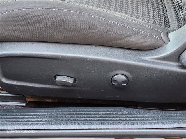 Used 2022 Dodge Challenger GT image 21