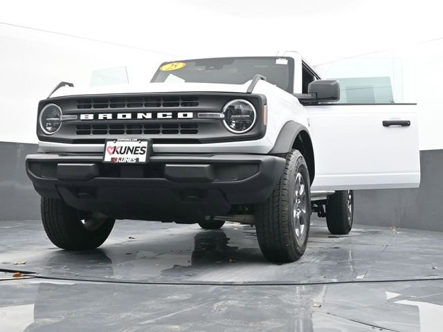 Used 2025 Ford Bronco Big Bend image 70