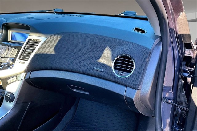 Used 2014 Chevrolet Cruze LT image 23