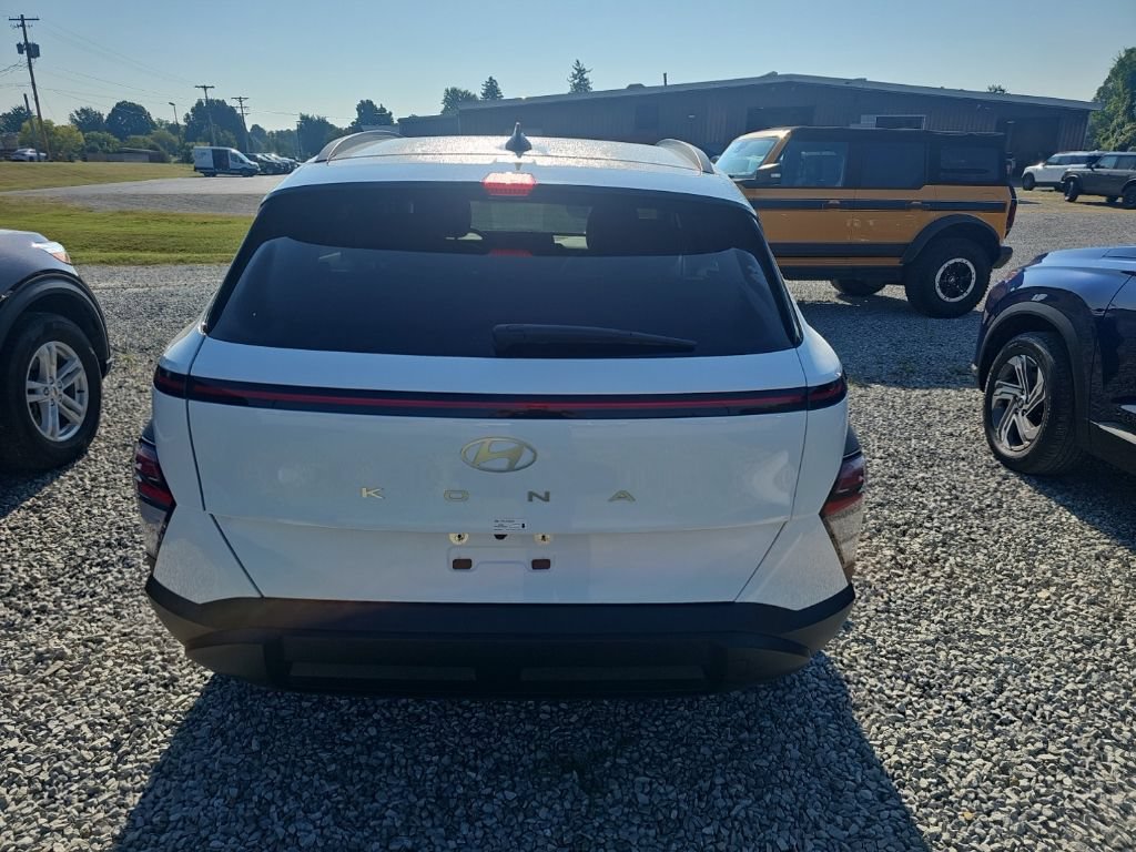 Used 2026 Hyundai Kona SEL Sport FWD image 9