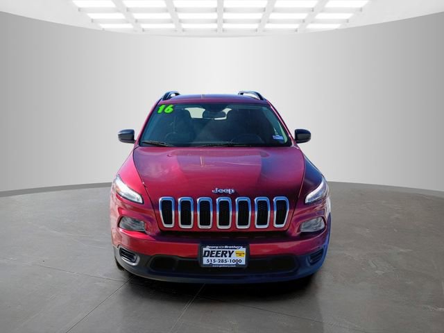 Used 2016 Jeep Cherokee Sport w/ Cold Weather Group image 3