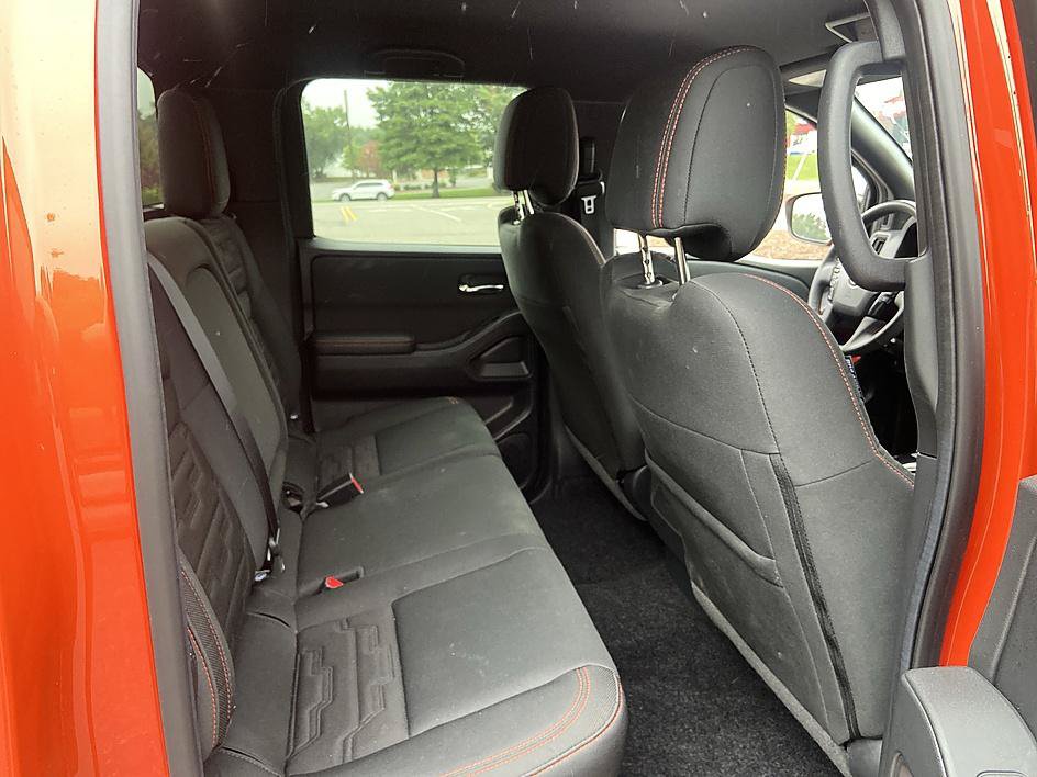 Certified 2025 Nissan Frontier PRO-4X w/ Interior Protection Package AWD/4WD image 18