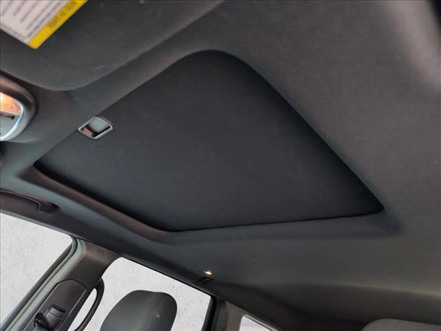 Used 2016 Jeep Grand Cherokee Laredo 75th Anniversary image 15