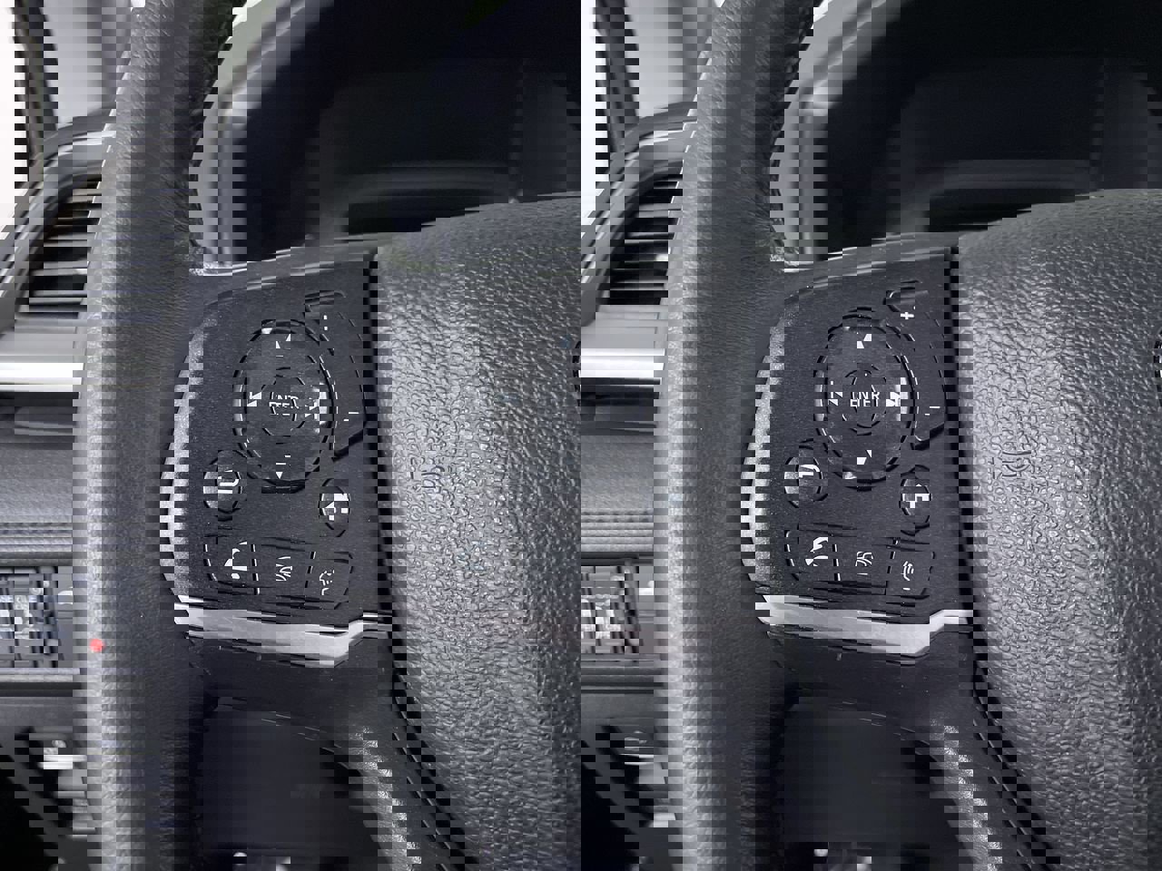 Used 2023 Honda Odyssey EX-L image 25