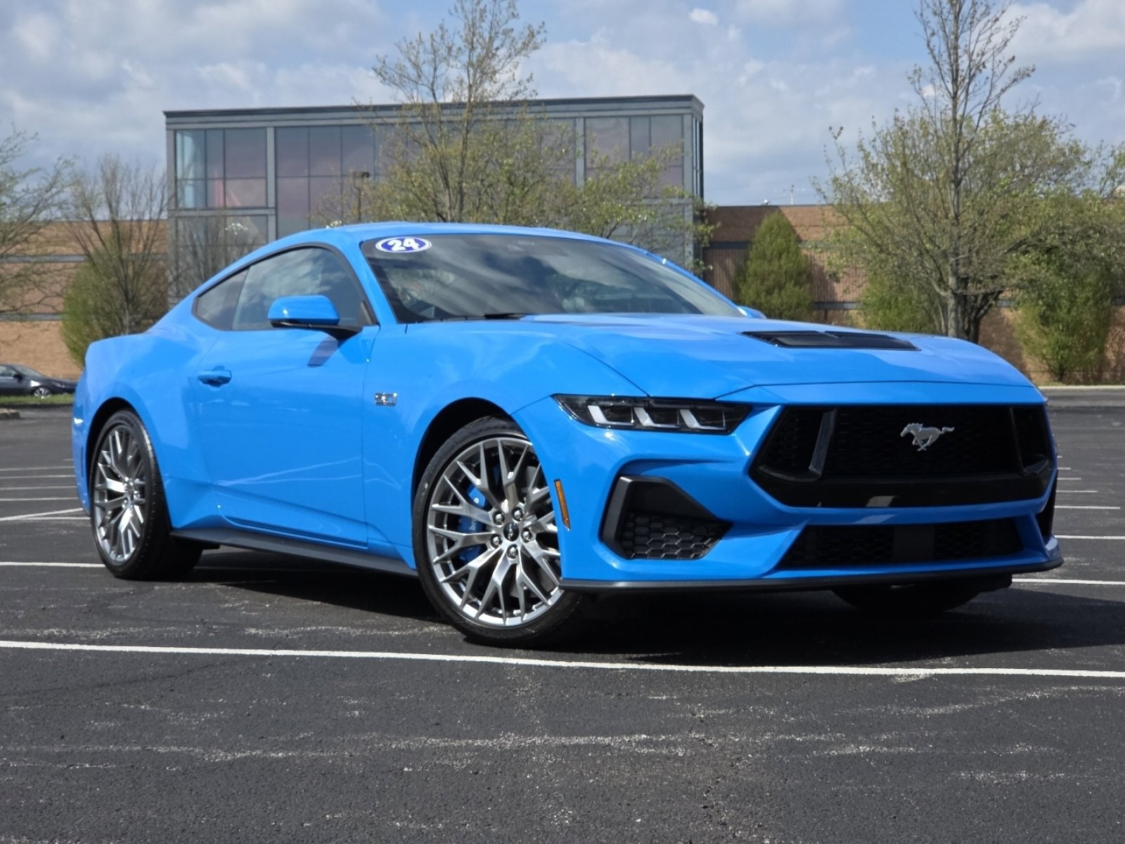 Used 2024 Ford Mustang GT Premium RWD image 2