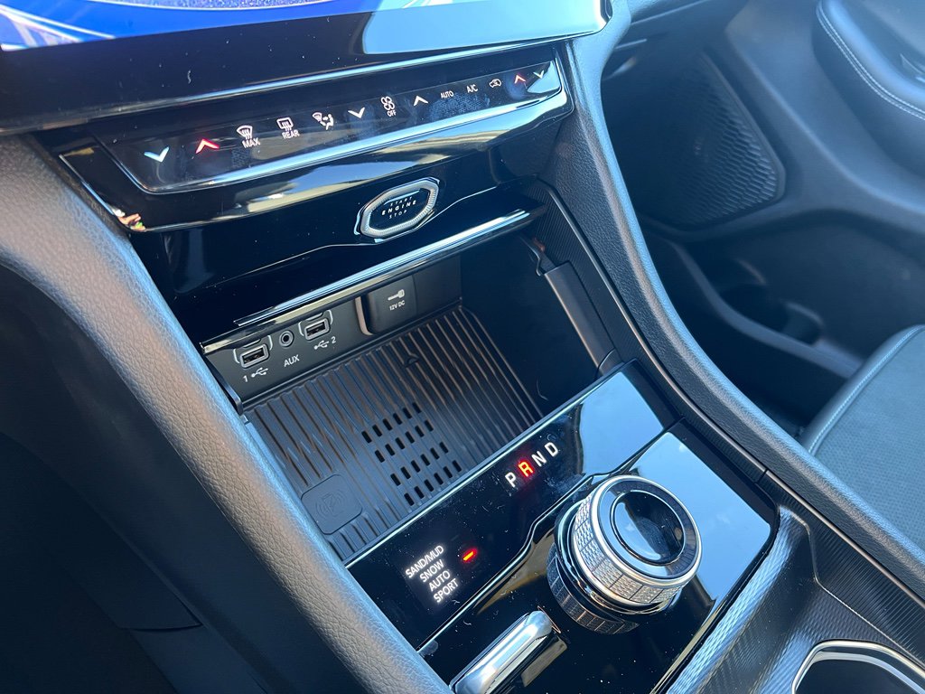 New 2026 Jeep Grand Cherokee Altitude AWD/4WD image 24