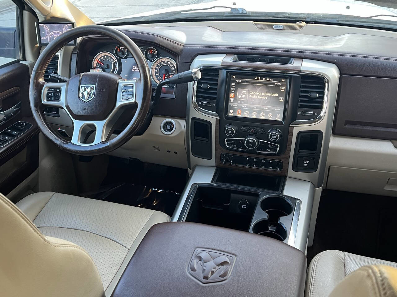 Used 2015 RAM 3500 Laramie image 46