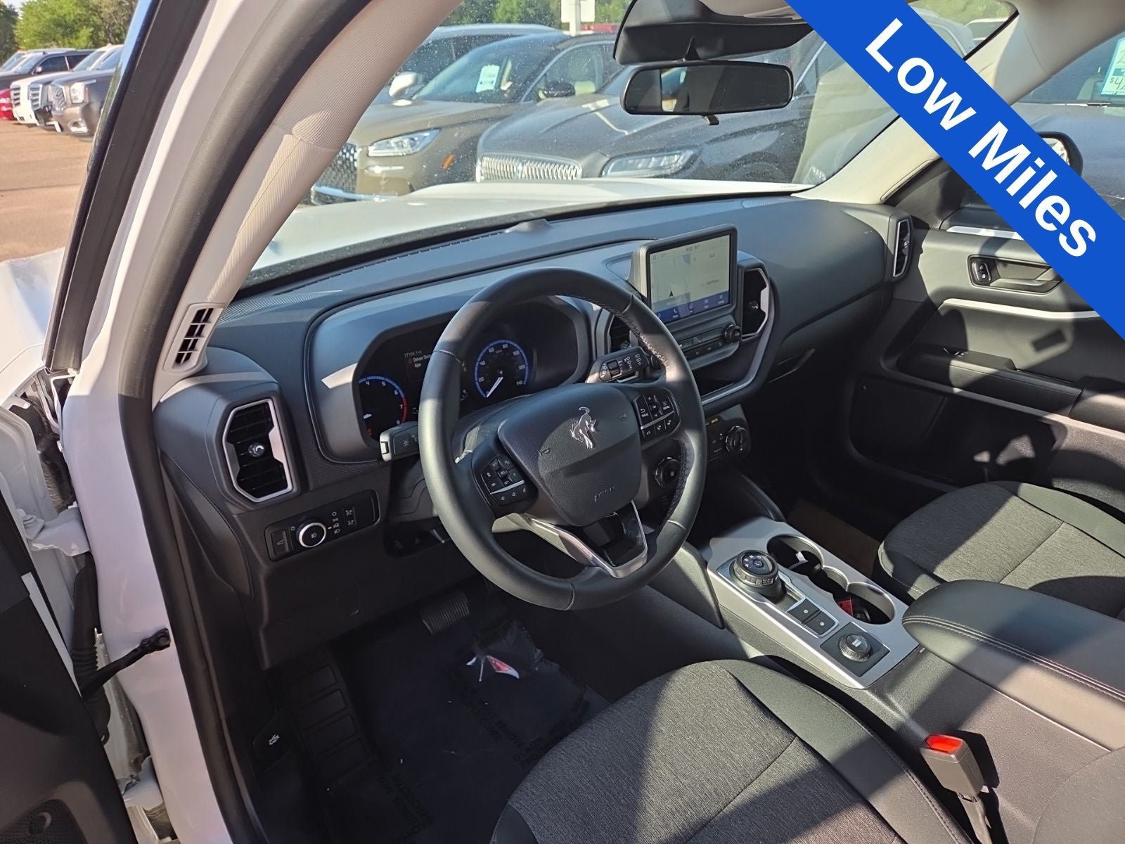 Used 2024 Ford Bronco Sport Big Bend w/ Convenience Package AWD/4WD image 3