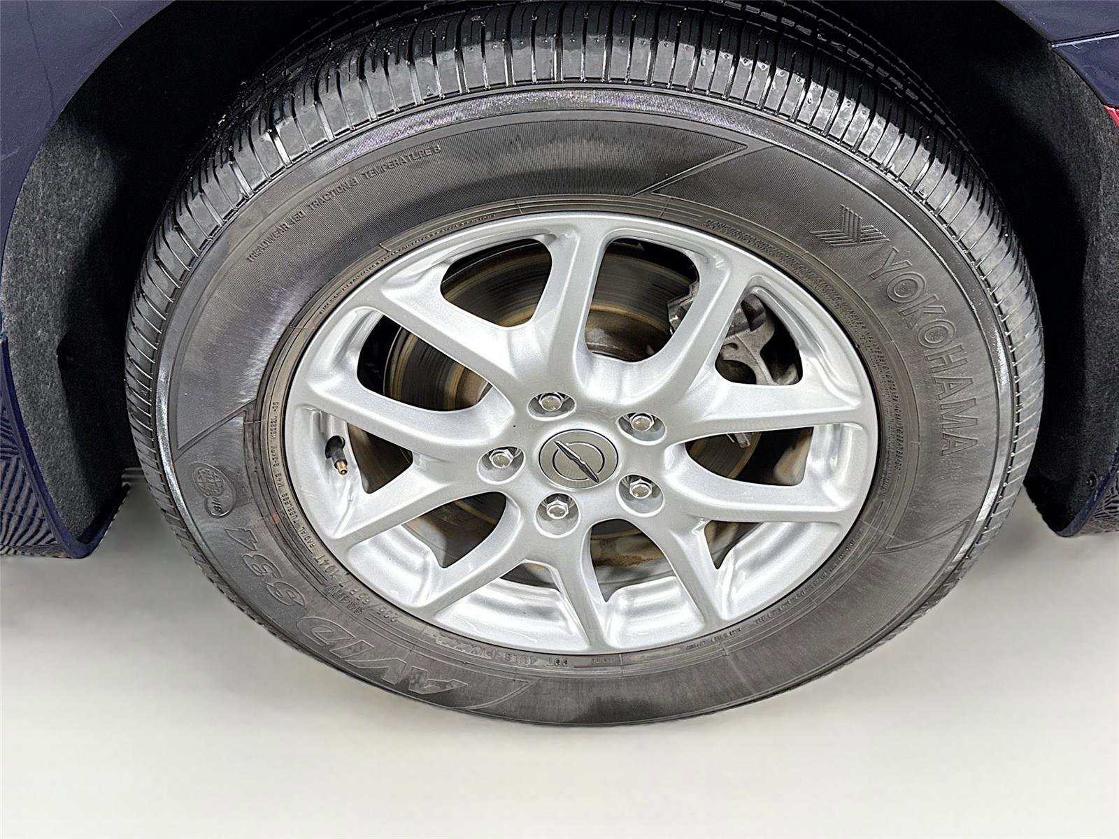 Used 2023 Chrysler Pacifica Touring-L image 24