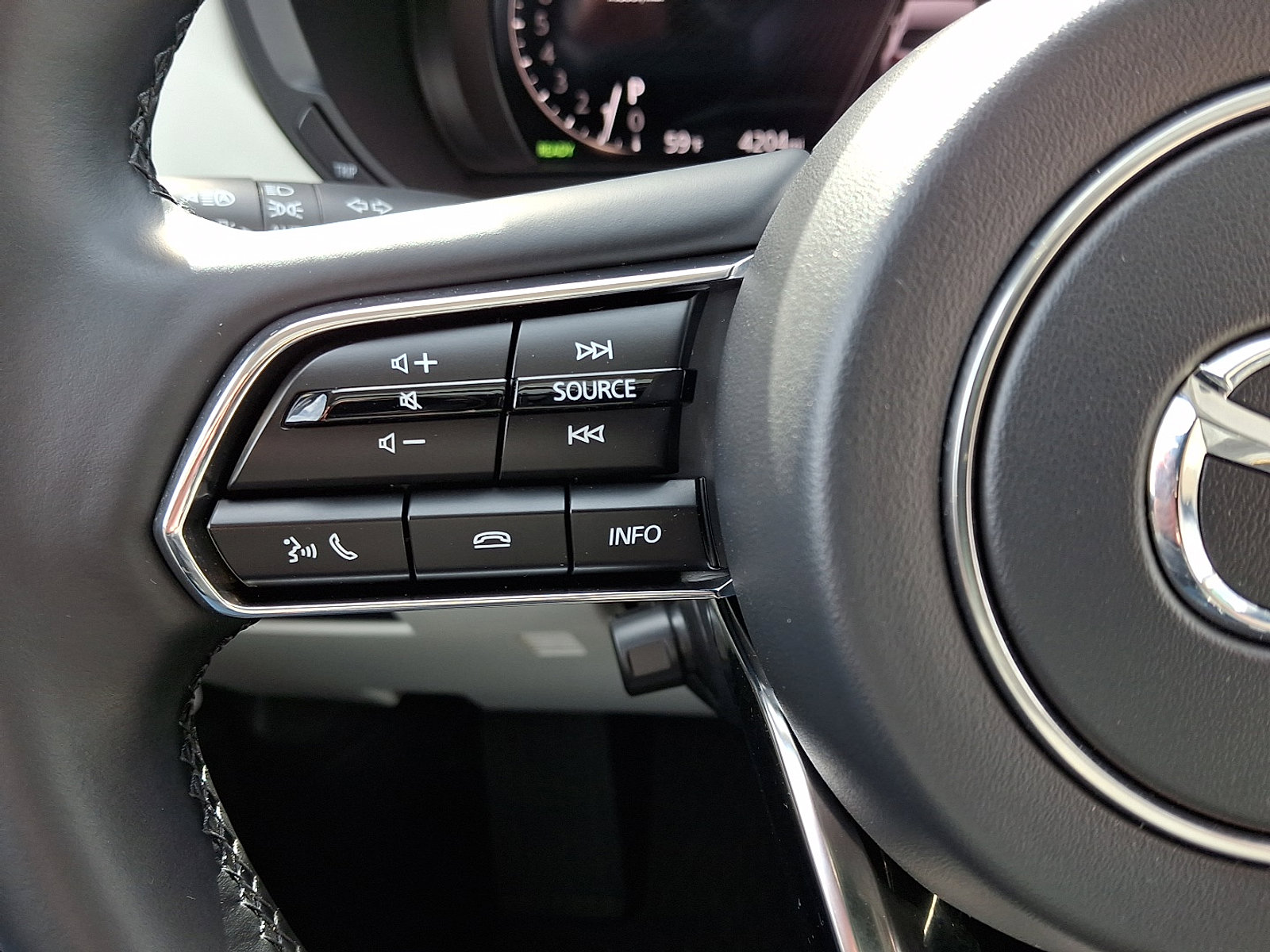 Certified 2025 MAZDA CX-90 3.3 Turbo S w/ Premium Package image 22