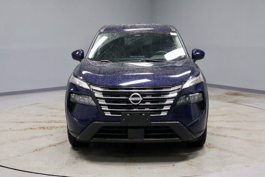 Certified 2024 Nissan Rogue SV image 6