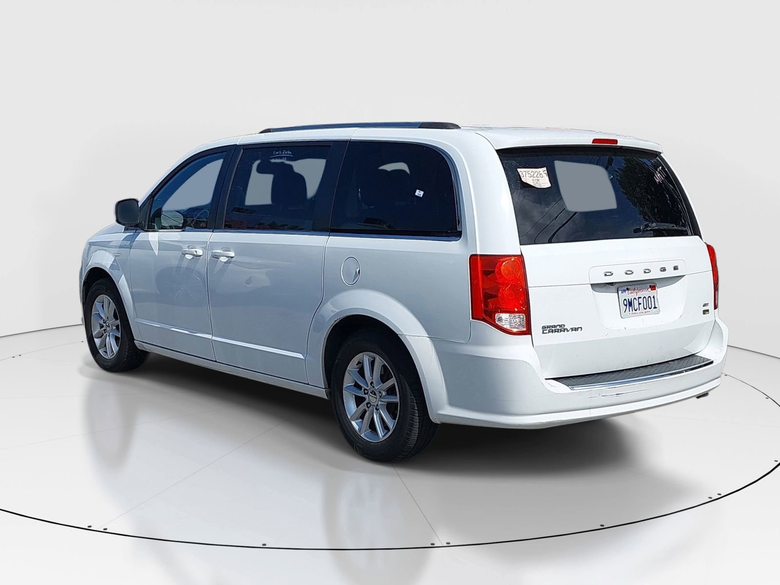 Used 2019 Dodge Grand Caravan SXT FWD image 5