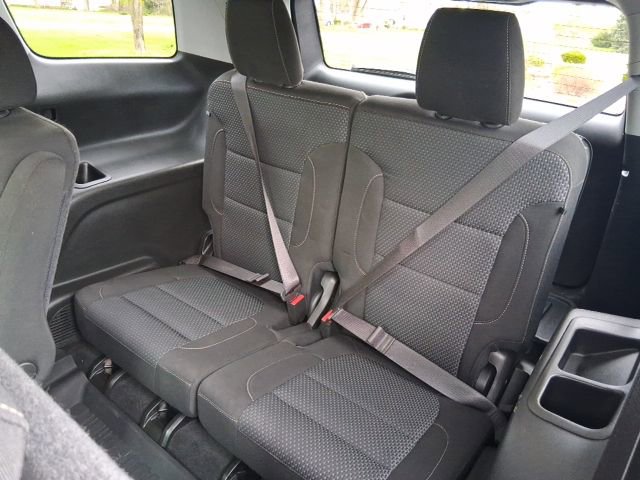 Used 2021 GMC Acadia SLE w/ Driver Convenience Package image 19