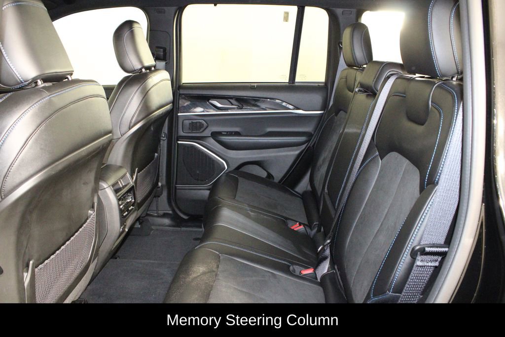 Used 2022 Jeep Grand Cherokee Trailhawk w/ Advanced Protech Group II image 13