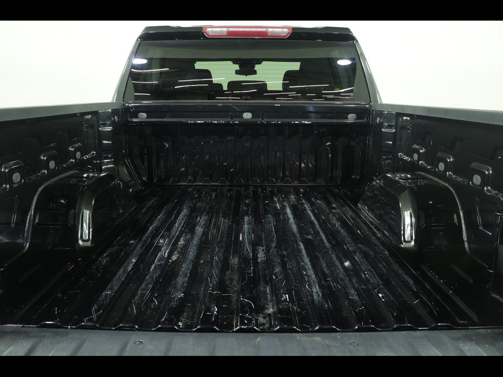 Used 2023 Chevrolet Silverado 1500 W/T w/ WT Value Package AWD/4WD image 17