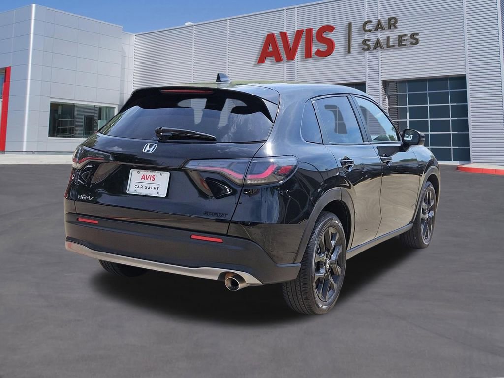 Used 2025 Honda HR-V Sport image 6