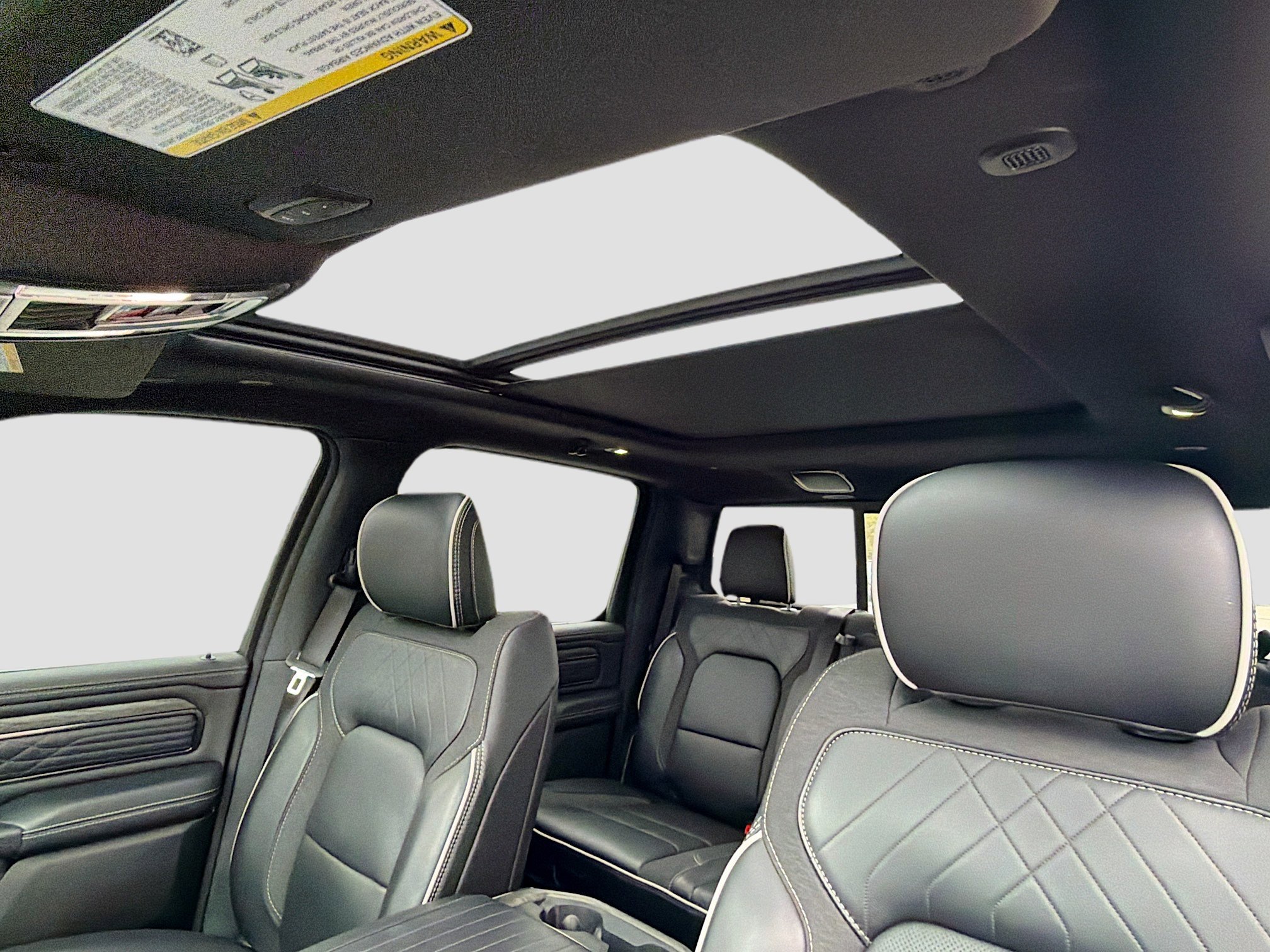 Used 2025 RAM 1500 Limited w/ Body Color Bumper Group image 26