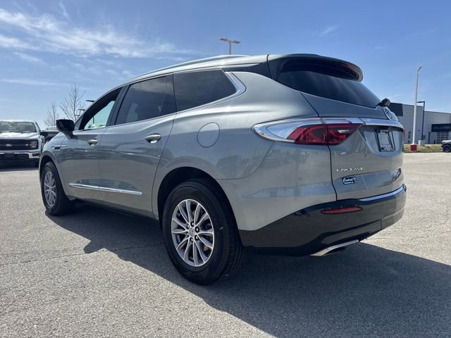 Used 2024 Buick Enclave Premium image 4